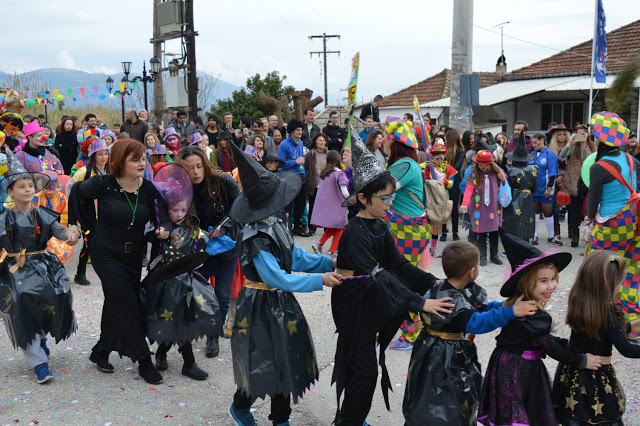 Ξέφρενο γλέντι στο Καρναβάλι της ΚΑΝΔΗΛΑΣ! (ΦΩΤΟ: Βάσω Παππά) - Φωτογραφία 16