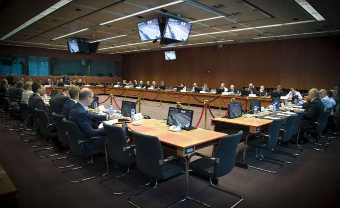 Σήμερα στο Eurogroup πλειστηριασμοί και Ελληνικό για τα 5,7 δισ. ευρώ - Φωτογραφία 1