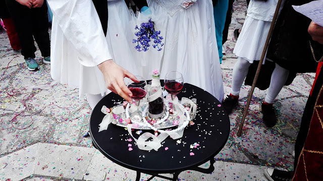 Πολύς κόσμος στο καρναβάλι και στο βλάχικο γάμο στο ΜΟΝΑΣΤΗΡΑΚΙ Βόνιτσας (ΠΟΛΛΕΣ ΦΩΤΟ) - Φωτογραφία 13