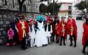 Πολύς κόσμος στο καρναβάλι και στο βλάχικο γάμο στο ΜΟΝΑΣΤΗΡΑΚΙ Βόνιτσας (ΠΟΛΛΕΣ ΦΩΤΟ) - Φωτογραφία 14