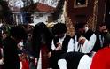 Πολύς κόσμος στο καρναβάλι και στο βλάχικο γάμο στο ΜΟΝΑΣΤΗΡΑΚΙ Βόνιτσας (ΠΟΛΛΕΣ ΦΩΤΟ) - Φωτογραφία 33
