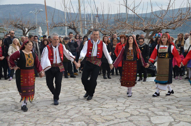 Οι Αστακιώτες γιόρτασαν τα κούλουμα στη παραλία  (ΦΩΤΟ) - Φωτογραφία 90