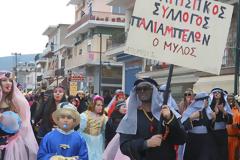 Στιγμιότυπα από τον Γληγοράκη στη ΒΟΝΙΤΣΑ με το φακό της Ειρήνης Δεληνικολή
