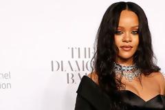 Φωτογραφίες: Η Rihanna αδυνάτισε!