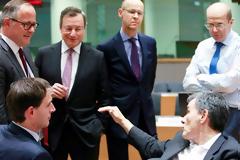 Το Eurogroup φρενάρει τη δόση - Διορία δύο εβδομάδων για τα προαπαιτούμενα