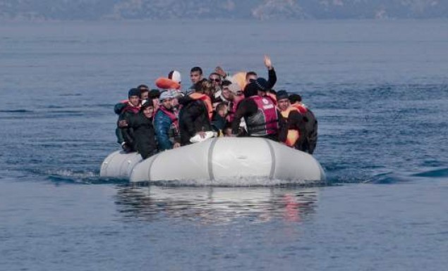 17 Τούρκοι δημόσιοι υπάλληλοι και δικαστικοί «βγήκαν» στις Οινούσσες και ζητούν πολιτικό άσυλο - Φωτογραφία 1