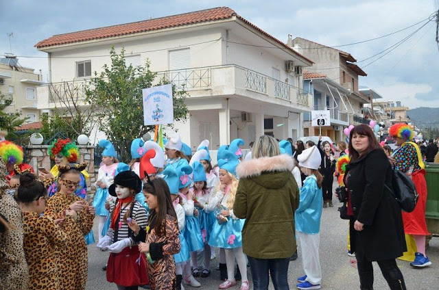 Κι άλλα Στιγμιότυπα από το εντυπωσιακό καρναβάλι του ΑΣΤΑΚΟΥ (ΠΟΛΛΕΣ ΦΩΤΟ) - Φωτογραφία 12