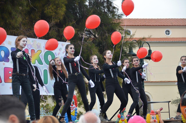 Κι άλλα Στιγμιότυπα από το εντυπωσιακό καρναβάλι του ΑΣΤΑΚΟΥ (ΠΟΛΛΕΣ ΦΩΤΟ) - Φωτογραφία 186