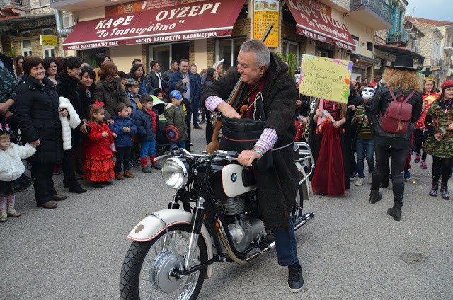 Κι άλλα Στιγμιότυπα από το εντυπωσιακό καρναβάλι του ΑΣΤΑΚΟΥ (ΠΟΛΛΕΣ ΦΩΤΟ) - Φωτογραφία 67