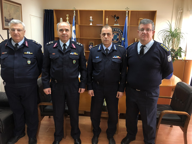 Εθιμοτυπική επίσκεψη του Διοικητή της Περιφερειακής Πυροσβεστικής Διοίκησης Δυτικής Ελλάδας στη Γενική Περιφερειακή Αστυνομική Διεύθυνση - Φωτογραφία 1