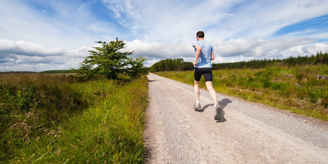 Πώς το τρέξιμο σε βοηθάει να αντιμετωπίσεις το χρόνιο άγχος - Φωτογραφία 1