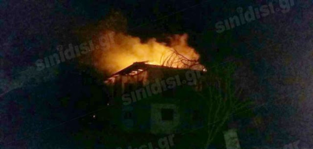 Βίντεο από το φλεγόμενο σπίτι στην Πλαγιά Βόνιτσας! - Φωτογραφία 1