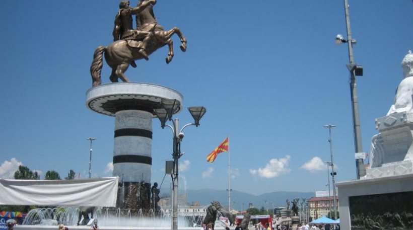 Προς «αποκαθήλωση» το project «Σκόπια 2014» - Στο «στόχαστρο» ο έφιππος Μέγας Αλέξανδρος - Φωτογραφία 1