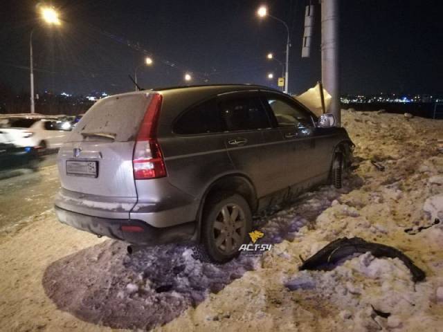 Αυτοκίνητο έπεσε σε πλήθος στη Ρωσία: Νεκροί μία γυναίκα κι ένα τρίχρονο αγοράκι - Φωτογραφία 4