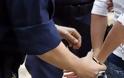 Σύλληψη 36χρονης φυγόποινης στο Αγρίνιο