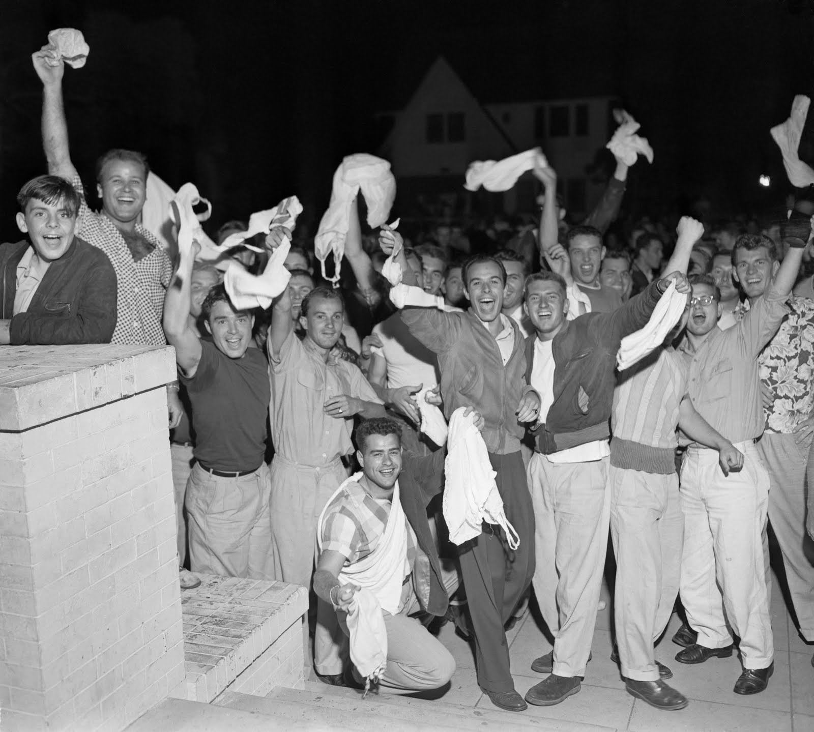 28 περίεργες φωτογραφίες με μεγάλη ιστορική σημασία... - Φωτογραφία 4