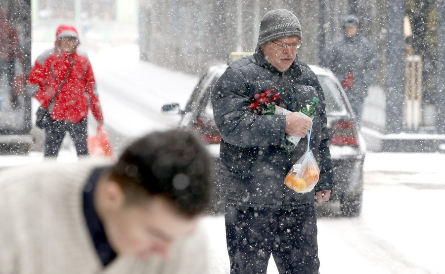 Φαινόμενο «Μόσχα-Παρίσι»: Η Ευρώπη αντιμέτωπη με κύμα σιβηρικού ψύχους - Φωτογραφία 2