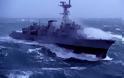 Τι κάνουν τα πολεμικά πλοία στην καταιγίδα! [video]