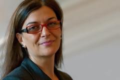 «Οργή λαού» στα social media για το επίδομα στη Ράνια: «Οταν το ψήφιζαν ήταν ηθικό, τώρα την αδειάζουν»