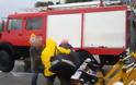 Η στιγμή της διάσωσης των εγκλωβισμένων στη Βελίκα Λάρισας (βίντεο)