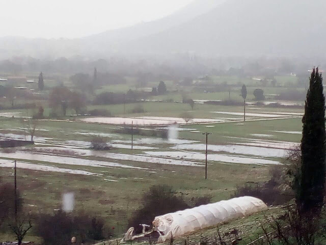 Πλημμύρισαν τα χωράφια στον ΑΕΤΟ Ξηρομέρου από την κακοκαιρία! - Φωτογραφία 3