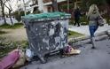 Ασύλληπτη κτηνωδία –Νεκρό βρέφος μέσα σε σκουπίδια στην Πετρούπολη [Βίντεο] - Φωτογραφία 2