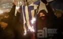 Μεγάλη πρόκληση από Σκοπιανούς εθνικιστές..Έκαψαν την ελληνική σημαία σε διαδήλωση για την ονομασία της χώρας τους - Φωτογραφία 3