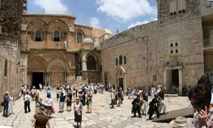 Ξανανοίγει ο Ναός της Αναστάσεως στην Ιερουσαλήμ - Φωτογραφία 1