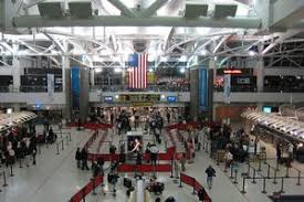 Έκλεισε το αεροδρόμιο JFK λόγω της σφοδρής χιονοθύελλας που πλήττει τις ανατολικές ΗΠΑ - Φωτογραφία 1