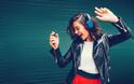 Παγκόσμια Ημέρα Ακοής: Κίνδυνος από τα ακουστικά για μουσική!