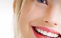 Ποιες τροφές βοηθούν να έχετε λευκά δόντια