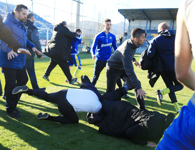 Αστέρας Τρίπολης - ΠΑΟΚ 3-2: Έπεσε ξύλο μετά το τέλος του αγώνα! (ΦΩΤΟ & ΒΙΝΤΕΟ) - Φωτογραφία 2