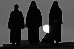 Οι 12 Αόρατοι μοναχοί του Αγίου Όρους - Ποιο είναι; - Τι λέει η παράδοση... [photos]