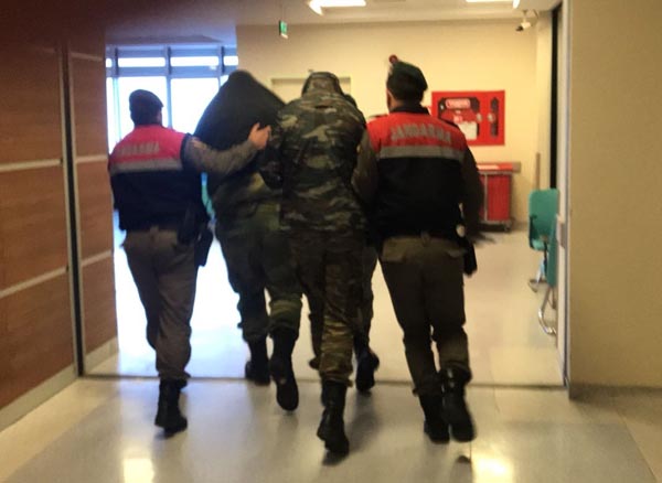 Παραμένουν στη φυλακή οι δύο Έλληνες στρατιωτικοί - Απορρίφθηκε η ένσταση αποφυλάκισης τους - Φωτογραφία 1