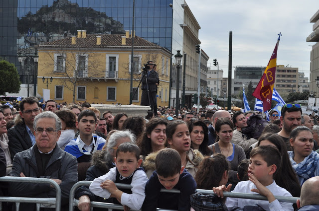 Αναλυτικό φωτορεπορτάζ από το συλλαλητήριο ενάντια στα νέα Θρησκευτικά - Φωτογραφία 35