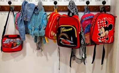 ΣΠΑΤΑ, ΑΡΤΕΜΙΣ: Η τσάντα στο σχολείο - Φωτογραφία 1
