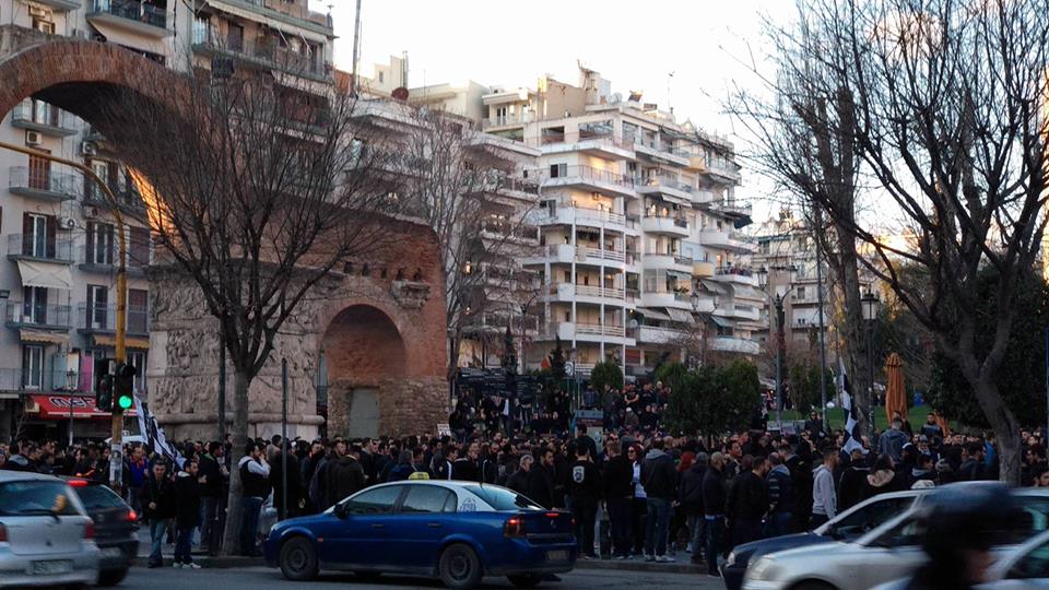 Συγκέντρωση οπαδών του ΠΑΟΚ στην Καμάρα με αφορμή την σκληρή τιμωρία της Superleague  [photos] - Φωτογραφία 4