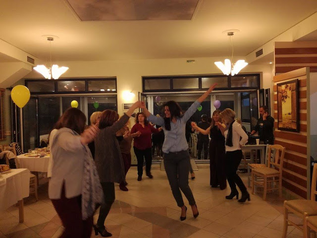 Χοροεσπερίδα του Συλλόγου ΓΥΝΑΙΚΩΝ ΜΥΤΙΚΑ για την ημέρα της Γυναίκας -Κυριακή 11 Μαρτίου 2018 - Φωτογραφία 4