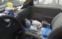 Αγρίνιο: Κοιμάται τρεις μήνες μέσα σε αυτοκίνητο! (ΔΕΙΤΕ ΦΩΤΟ) - Φωτογραφία 2