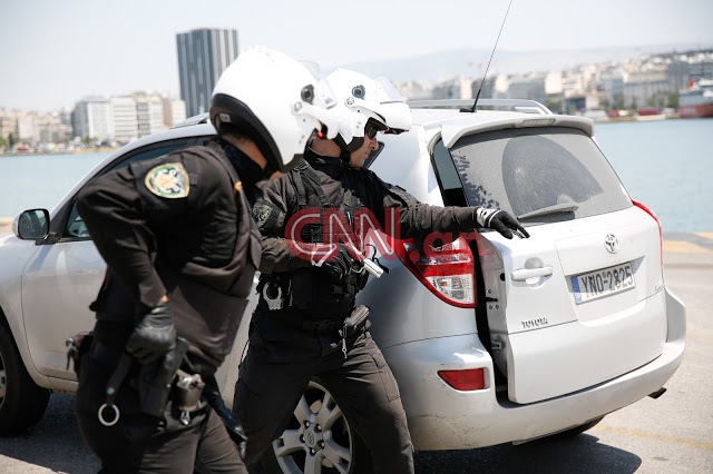 Λ.ΑΜΔ.Α. Η άμεση δράση του Λιμενικού - Φωτογραφία 9