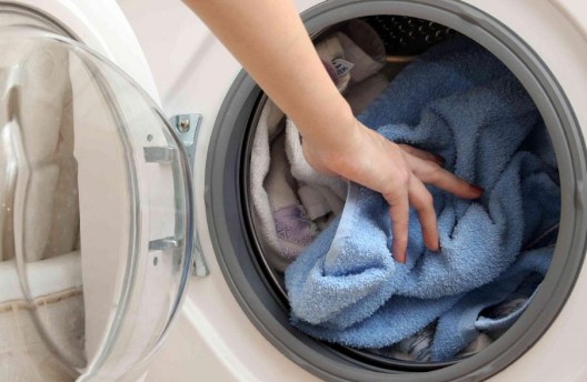 Τα 7 αντικείμενα που δεν πρέπει ποτέ να βάζετε στο πλυντήριο ρούχων - Φωτογραφία 1