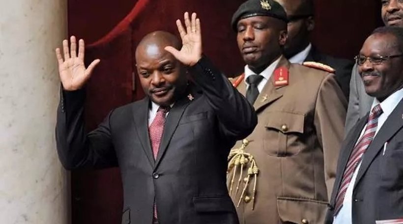 Μπουρούντι: Το κυβερνών κόμμα έχρισε τον πρόεδρο... «ανώτατο, αιώνιο ηγέτη» - Φωτογραφία 1