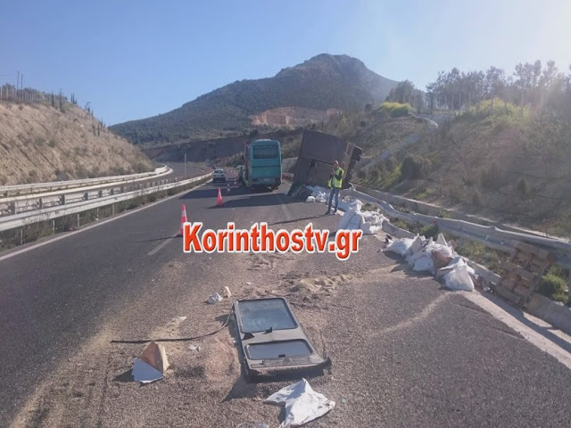 Πελοπόννησος: Τροχαίο στην Κορίνθου Τρίπολης με 3 τραυματίες – Σύγκρουση λεωφορείου με φορτηγό - Φωτογραφία 3