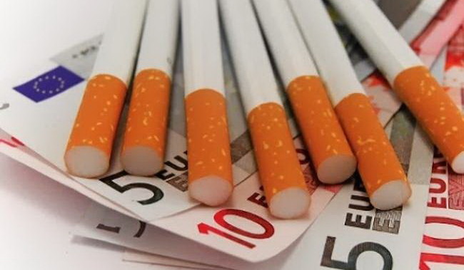 Οριστικό τέλος στο κάπνισμα στις δημόσιες υπηρεσίες! Τι πρόστιμα προβλέπονται για τους υπαλλήλους - Φωτογραφία 1