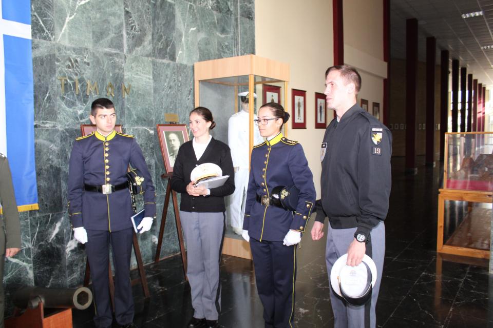 ΣΣΕ: Πρόγραμμα Ανταλλαγής Μαθητών της Στρατιωτικής Ακαδημίας ΗΠΑ (8 ΦΩΤΟ) - Φωτογραφία 2