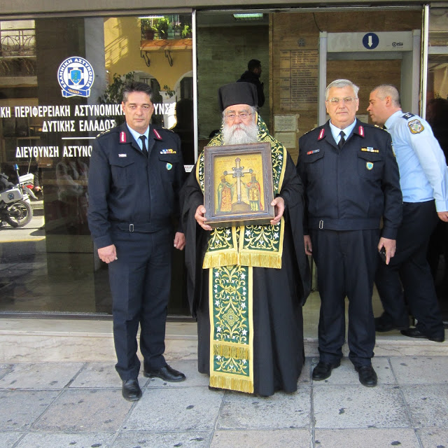 Υποδοχή του Τιμίου Ξύλου στη Γενική Περιφερειακή Αστυνομική Διεύθυνση Δυτικής Ελλάδας - Φωτογραφία 1
