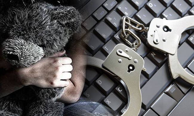 Φρίκη στην Αττική: 43χρονος παιδόφιλος έβλεπε online βιασμούς ανηλίκων - Φωτογραφία 1