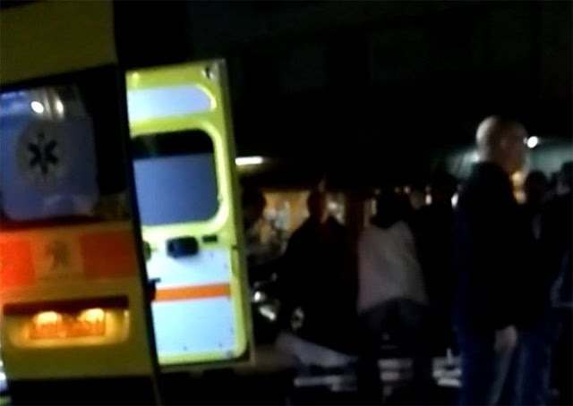 Στο νοσοκομείο 12χρονος μετά από σύγκρουση αυτοκινήτου με μοτοσικλέτα στην Αμφιλοχία! (VIDEO) - Φωτογραφία 1