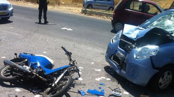 Τροχαίο στην Πάφο: 49χρονος μοτοποδηλάτης συγκρούστηκε με αυτοκίνητο - Φωτογραφία 1