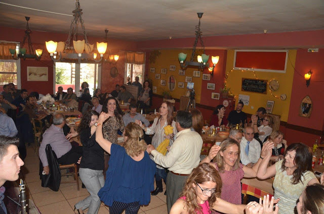 Το γλέντησαν με τη ψυχή τους οι ΠΑΠΑΔΑΤΑΙΟΙ της Αθήνας (ΦΩΤΟ) - Φωτογραφία 154